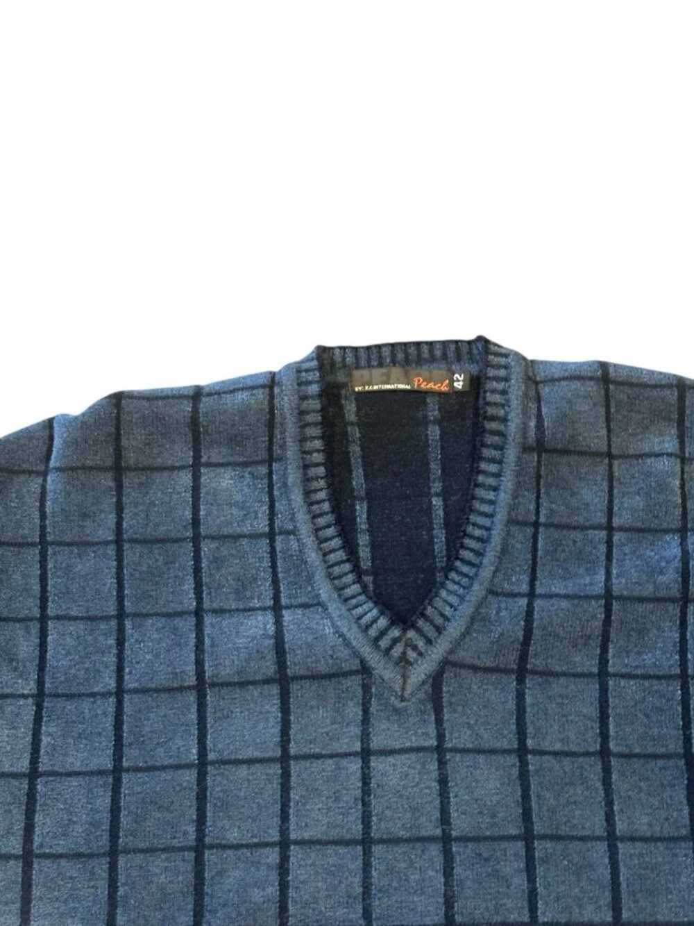 Peach By Z.C. International Men’s Blue V Neck Grid Pattern Sweater Sz‎ 42 - Picture 2 of 11